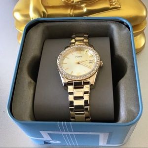 Gold Fossil watch